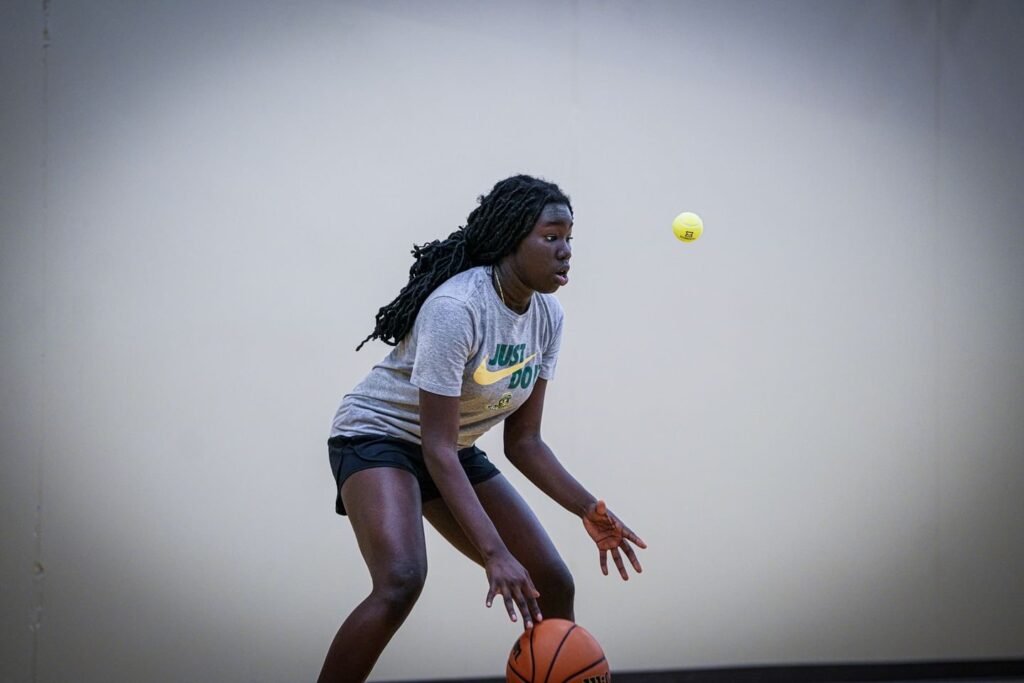 Nevaeh training with a underdog athletics basketball trainer