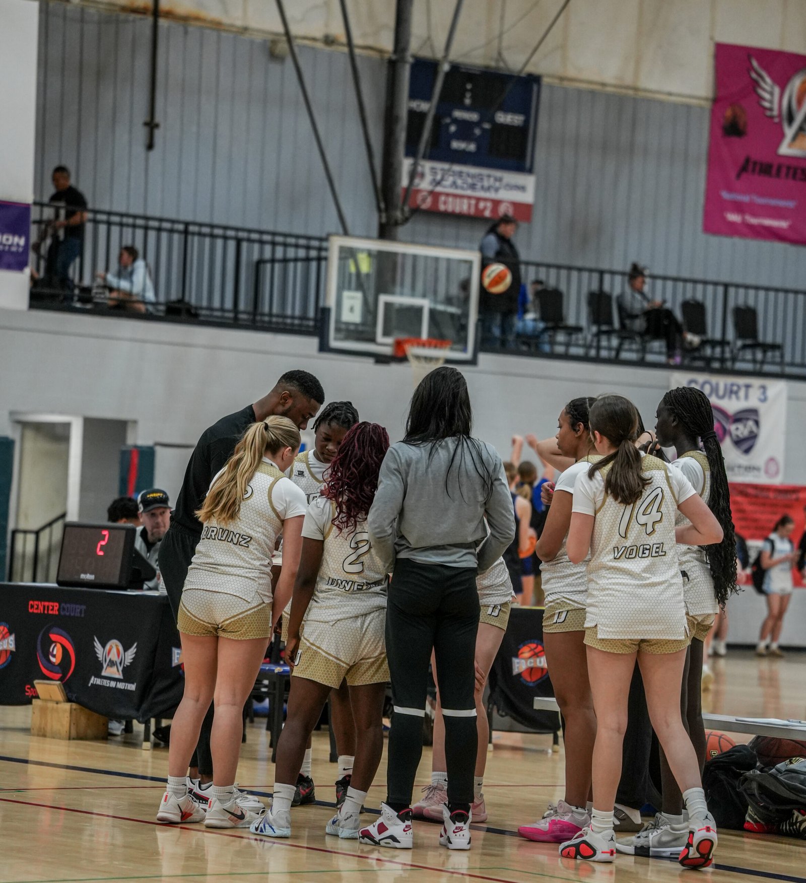 UDA Elite huddle.